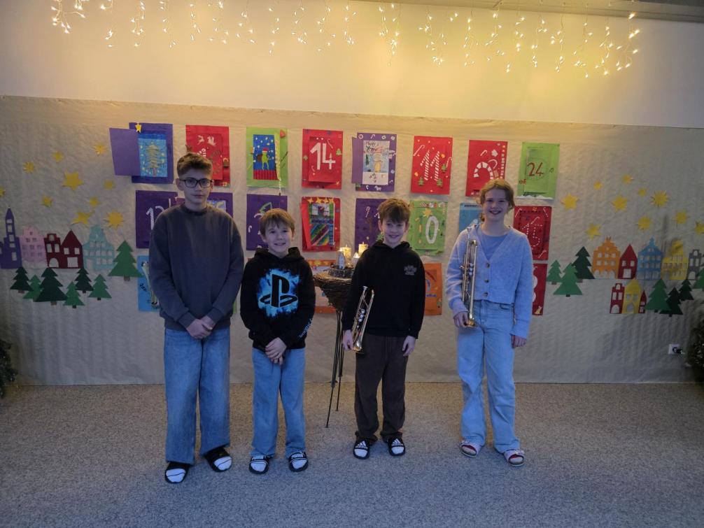 Jakob 1a, Benedikt 2a, Toni 2a, Lena 3b